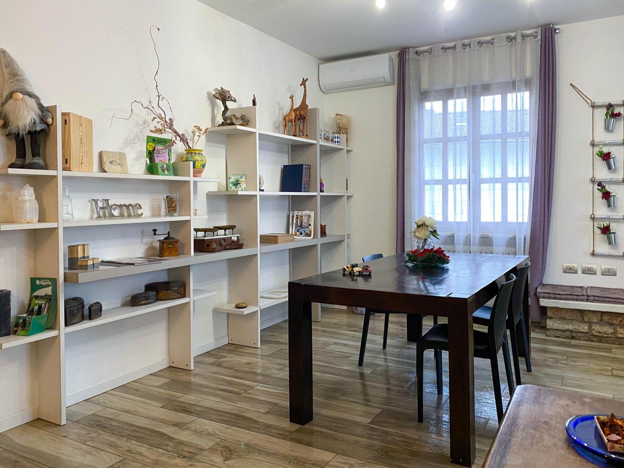 Nest Guesthouse Castelnuovo del Garda Kültér fotó