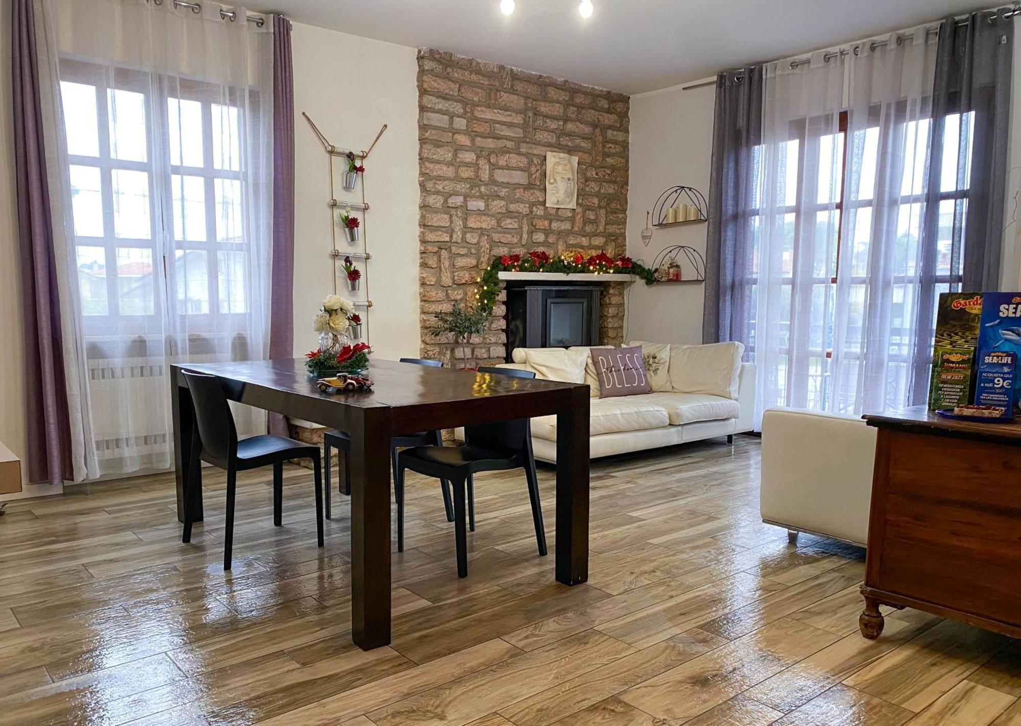 Nest Guesthouse Castelnuovo del Garda Kültér fotó